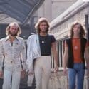 Bee Gees – Stayin’ Alive