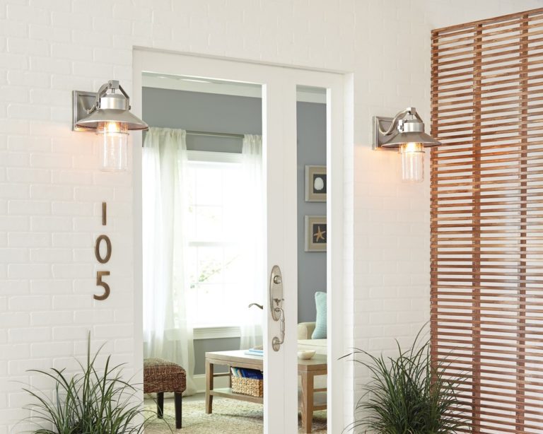 Boynton Lantern Outdoor 30784.1500514765.1280.1280 768x614