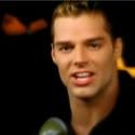 Ricky Martin – Livin’ La Vida Loca (Official Music Video)