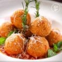Fontina-Stuffed Arancini Bites With Basil Marinara
