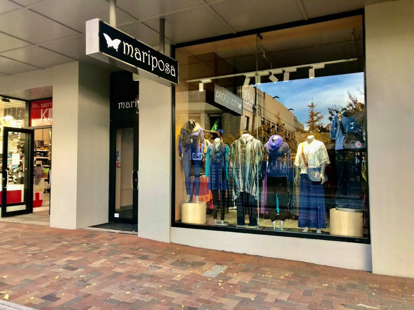 Mariposa Clothing - Retail Colour Therapy - Uniquely Nelson