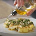 Gordon Ramsay Makes A Cauliflower Steak?!?