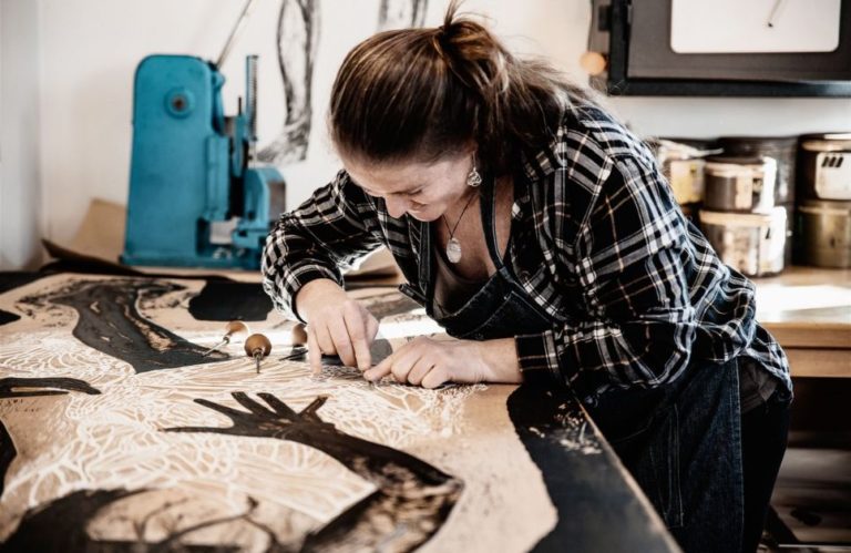 TheArmarieRoom 1 768x499