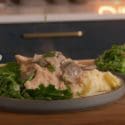 Make The PERFECT Creamy Chicken Casserole In Just One Pan!