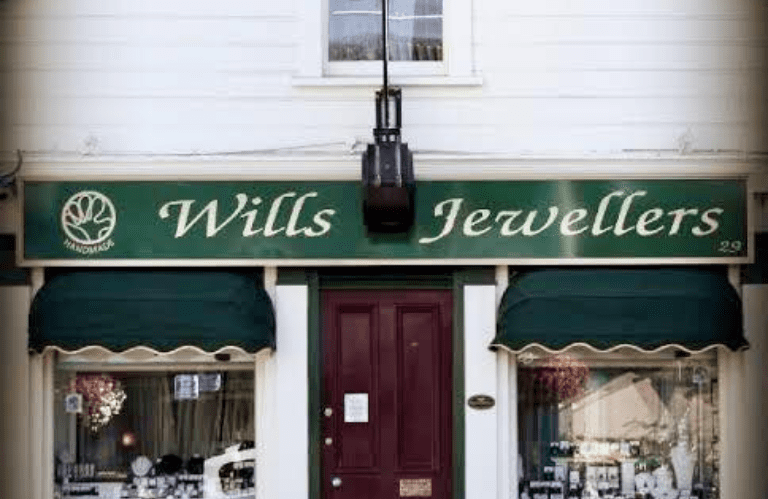 ian Wills Jewellers 1