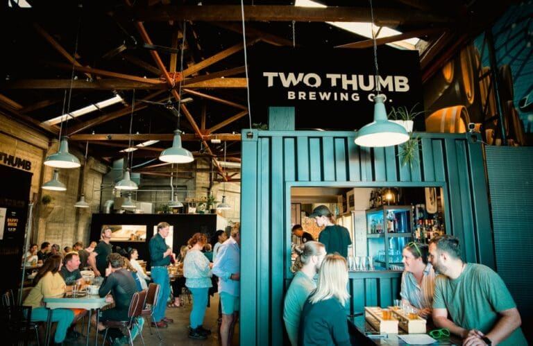 Two Thumb 966X628 768x499